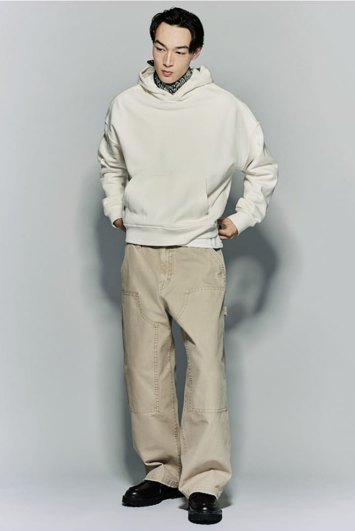 OVERSIZED FIT HOODIES
