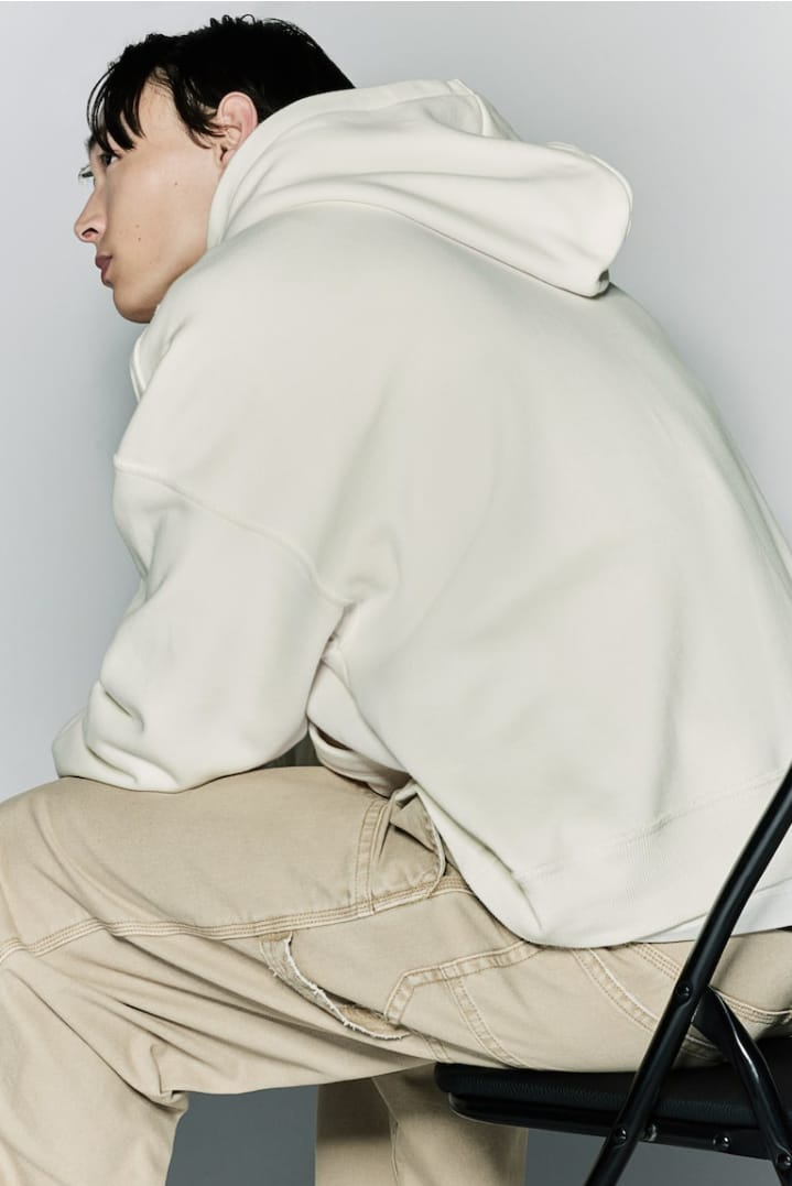OVERSIZED FIT HOODIES