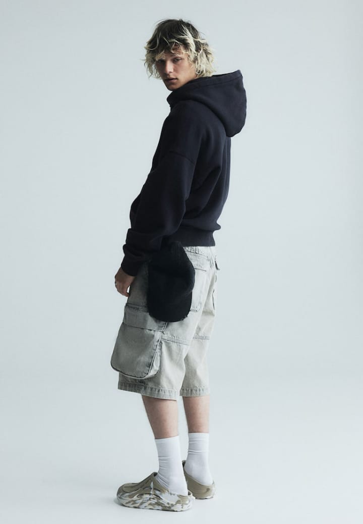OVERSIZED FIT HOODIES
