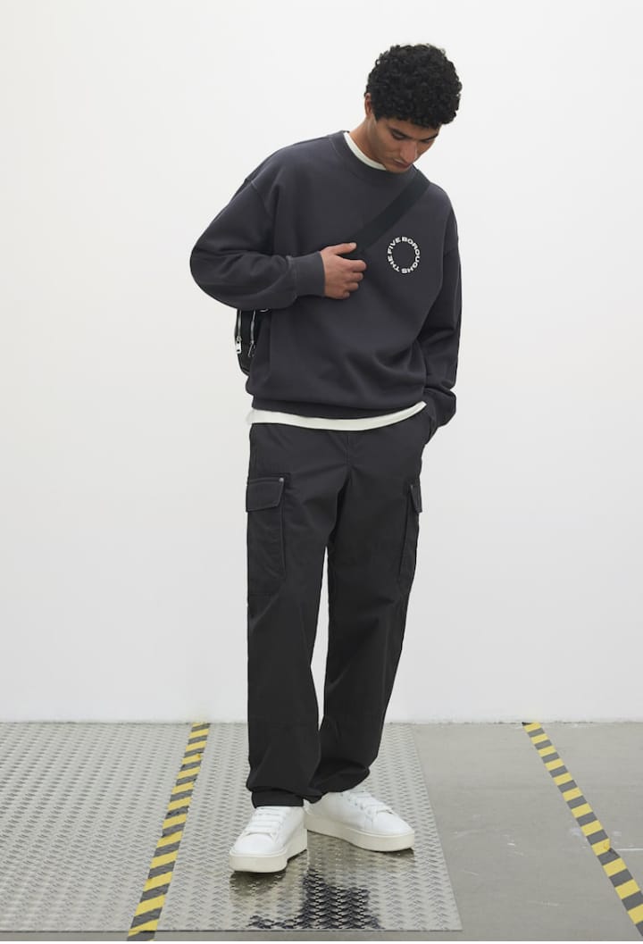 LOOSE FIT PRINTED SWEATSHIRT