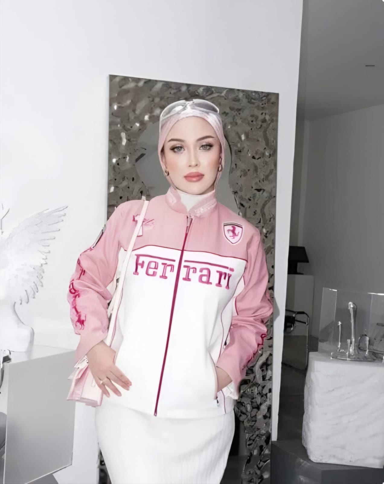 Limited Edition Pink Ferrari Leather Jacket – Exclusive Italian Designer Outerwear