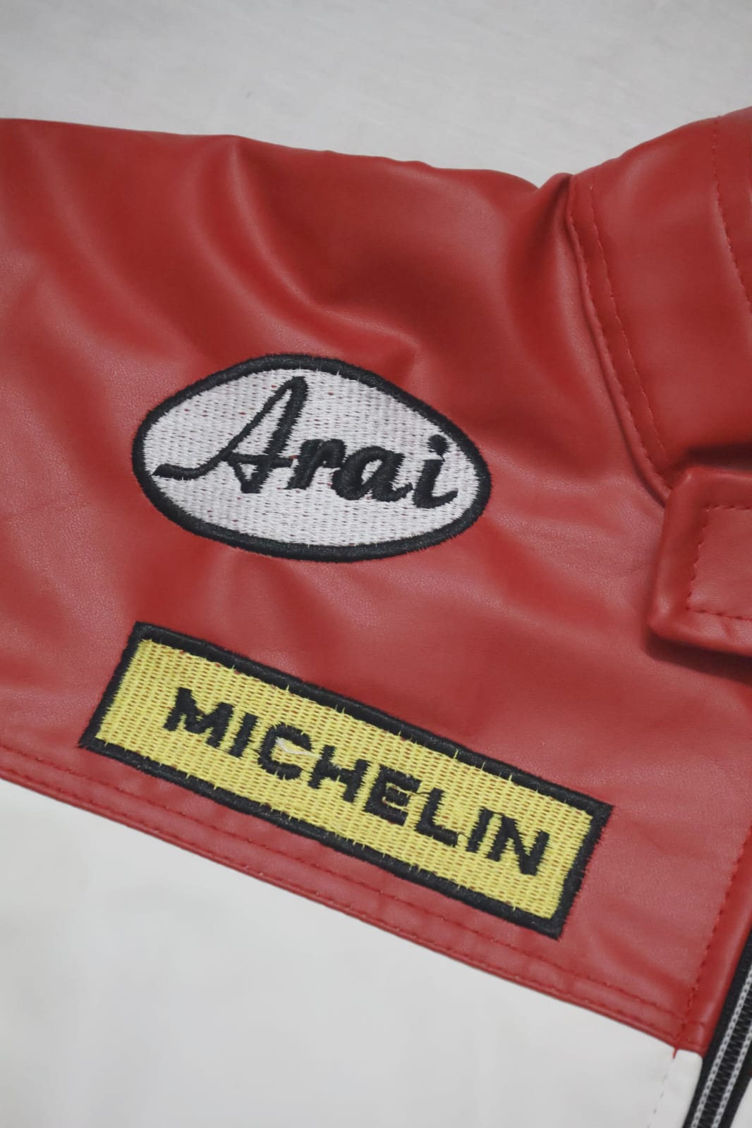Ferrari Racing White Leather Jacket – Premium F1 Motorsport Outerwear for True Speed Enthusiasts